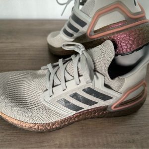 Adidas Ultraboost 20 metal gray signal coral Size 9 men